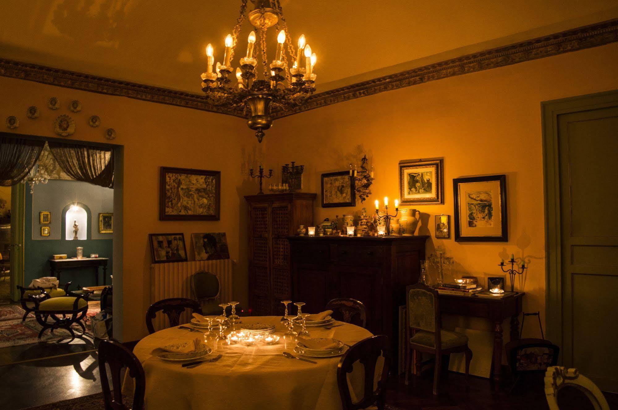 La Dimora Del Genio Bed & Breakfast ปาแลร์โม ภายนอก รูปภาพ