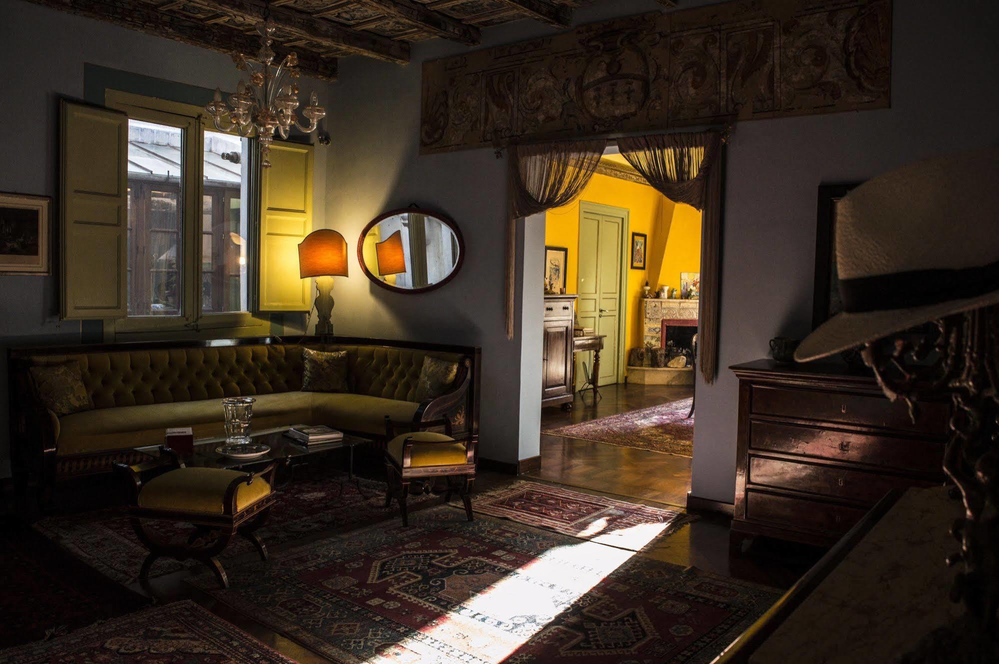 La Dimora Del Genio Bed & Breakfast ปาแลร์โม ภายนอก รูปภาพ